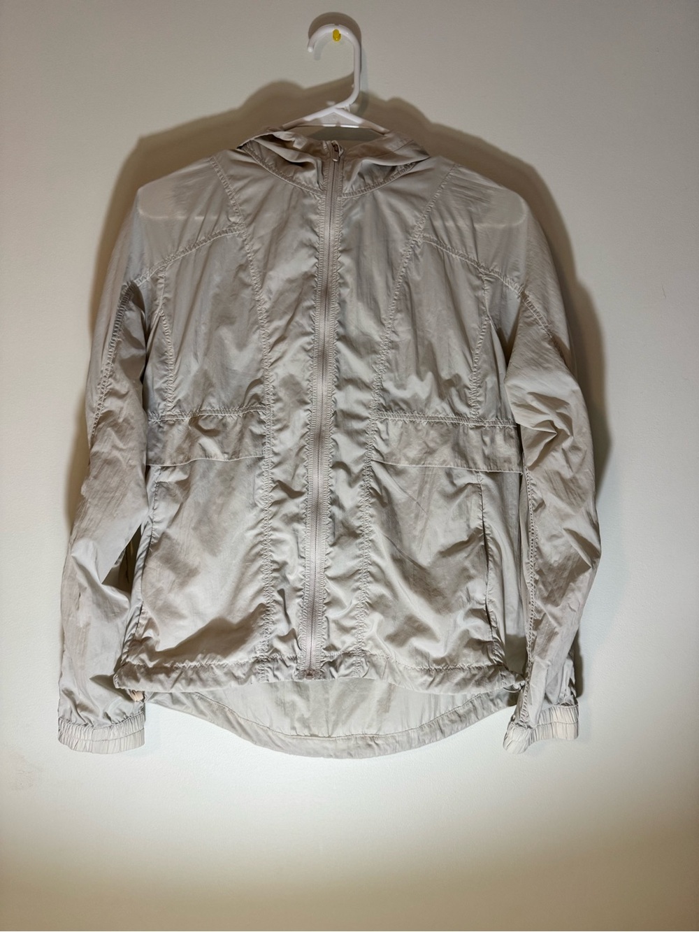 lululemon athletica Lightweight Hooded Jacket - Cream